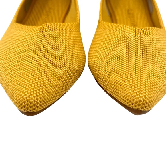 Rothy's women's Marigold "The Point" Retired knit point toe flats size 8 - Picture 3 of 13